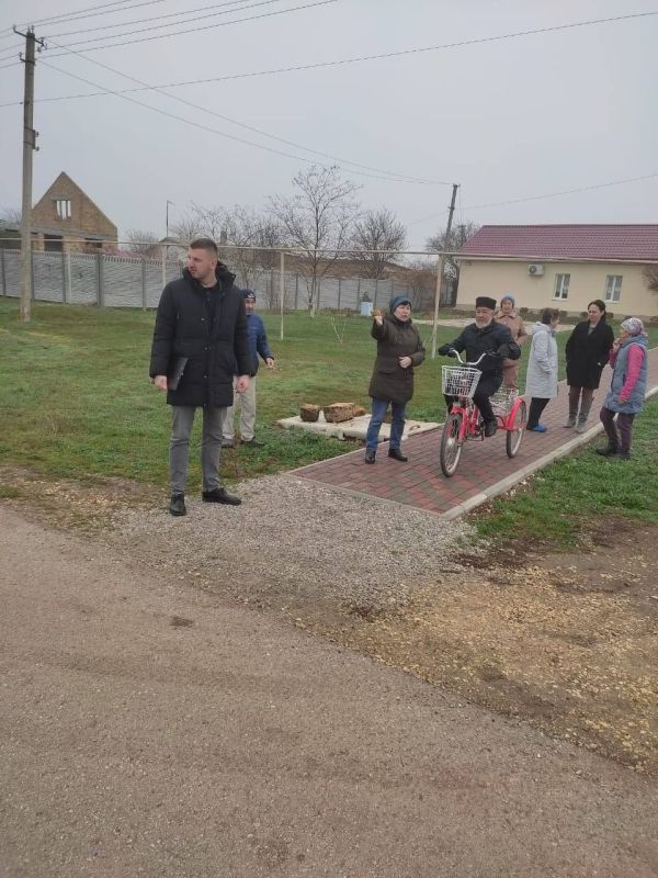 Заместитель главы администрации Сакского района провел рабочий визит в село Яркое Геройского сельского поселения