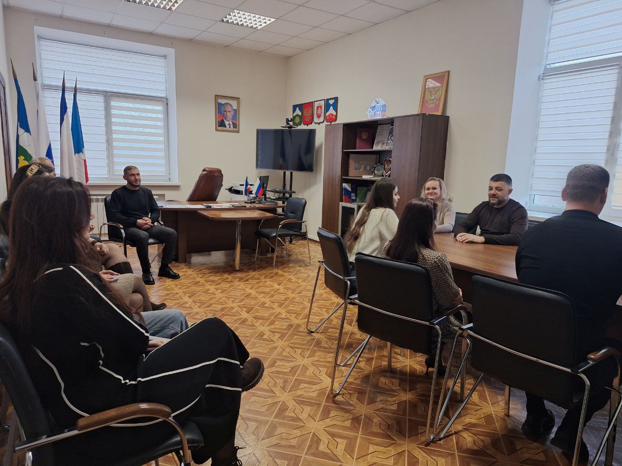 Валентина Биджакова: В рамках Международного дня борьбы с коррупцией, который ежегодно отмечается 9 декабря, в стенах администрации города Белогорск состоялось обучение, на котором присутствовали сотрудники Белогорского... Валентина Биджакова: В рамках Международного дня борьбы с коррупцией, который ежегодно отмечается 9 декабря, в стенах администрации города Белогорск состоялось обучение, на котором присутствовали сотрудники Белогорского...