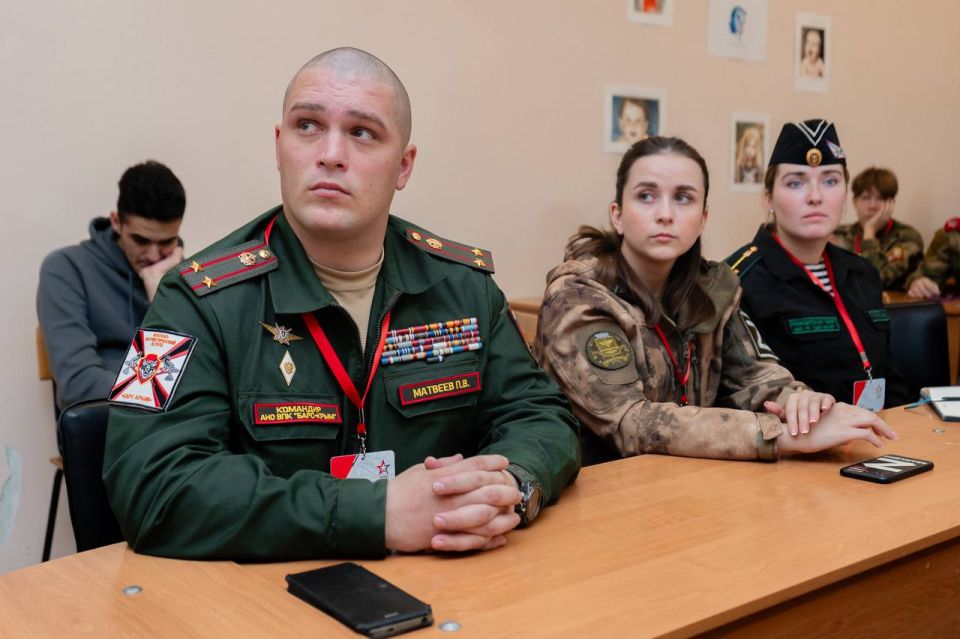 Диалог, опыт и укрепление патриотических ценностей Диалог, опыт и укрепление патриотических ценностей