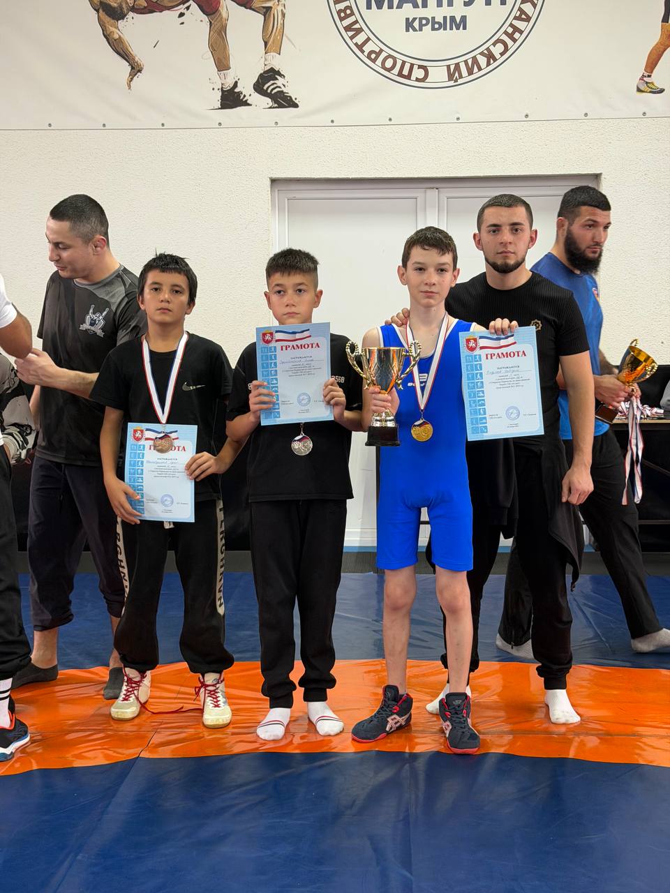 Достижения наших юных спортсменов на Открытом первенстве по греко-римской борьбе СШ «АТЛАНТ» в Бахчисарае Достижения наших юных спортсменов на Открытом первенстве по греко-римской борьбе СШ «АТЛАНТ» в Бахчисарае