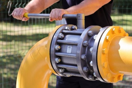 В трёх селах Нижнегорского района завершили строительство газовых сетей