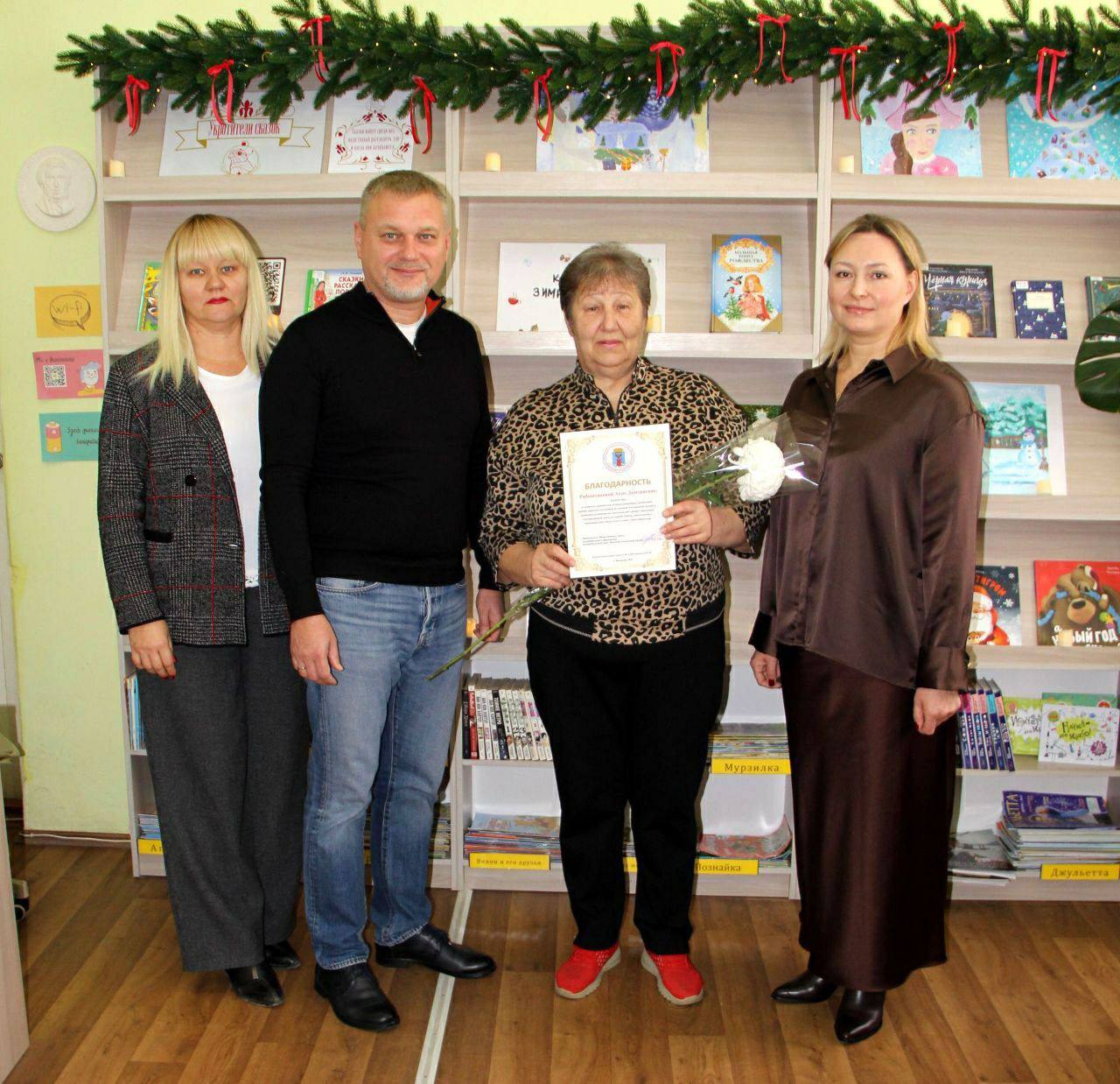 Общественная палата Крыма поддержала волонтеров Феодосии и обсудила создание детского культурного центра