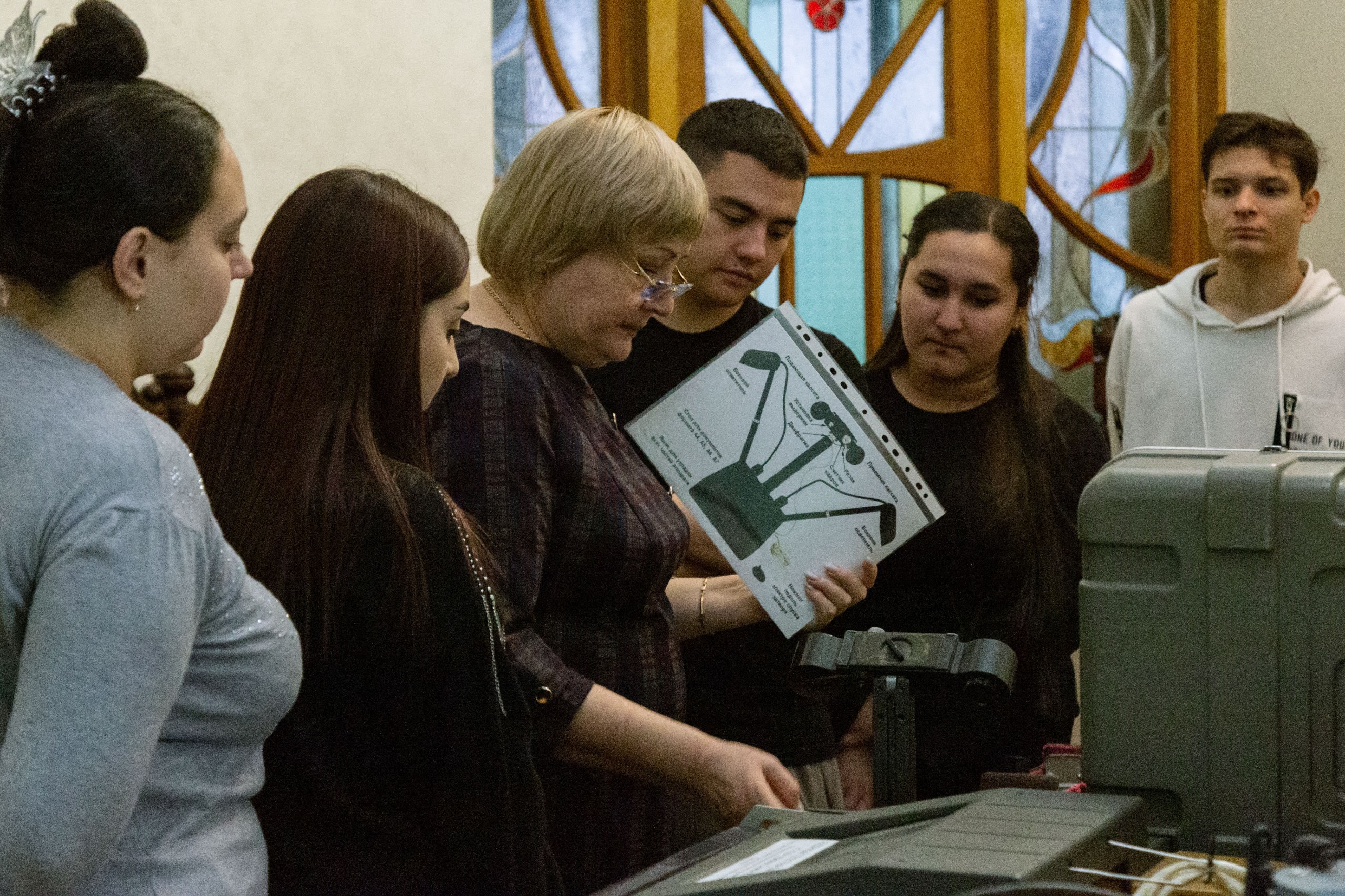 Подвиг вне времени: герои прошлого и настоящего вдохновляют крымскую молодежь Подвиг вне времени: герои прошлого и настоящего вдохновляют крымскую молодежь