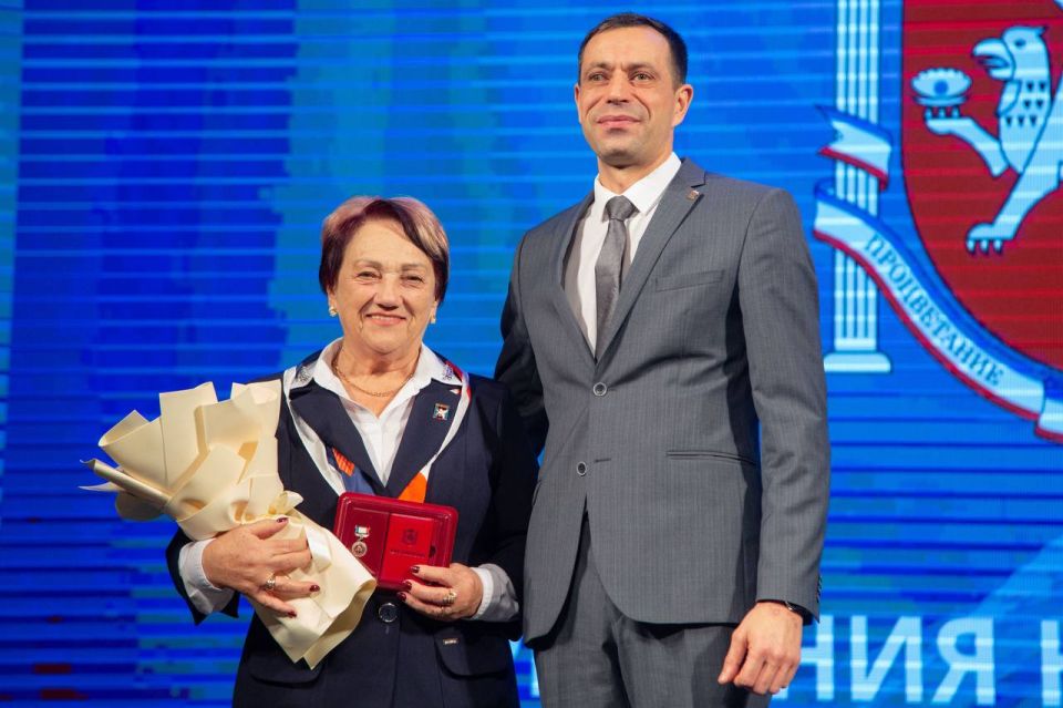 В Симферополе прошёл съезд Ассоциации «Совет муниципальных образований Республики Крым» В Симферополе прошёл съезд Ассоциации «Совет муниципальных образований Республики Крым»