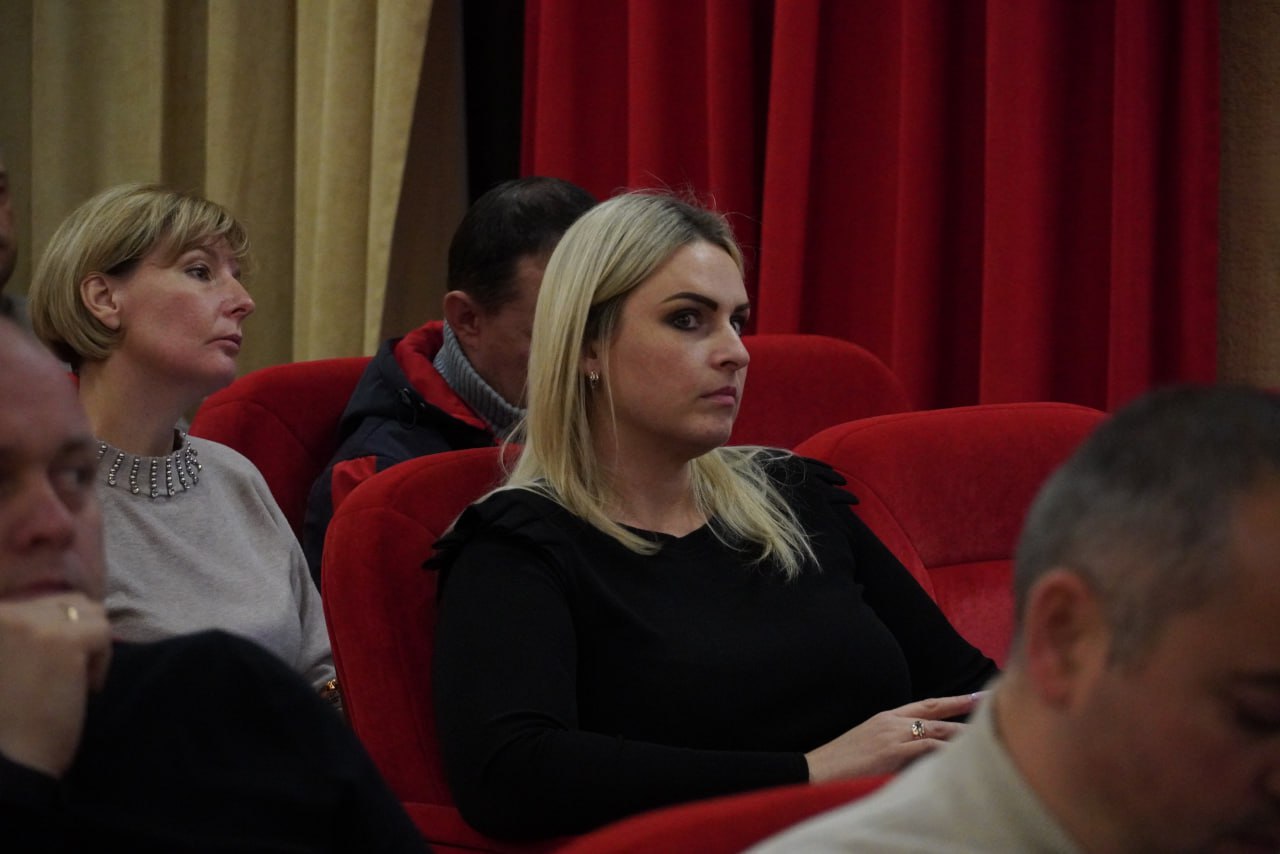 Глава администрации Керчи Олег Каторгин провел очередное заседание «Депутатского часа» Глава администрации Керчи Олег Каторгин провел очередное заседание «Депутатского часа»