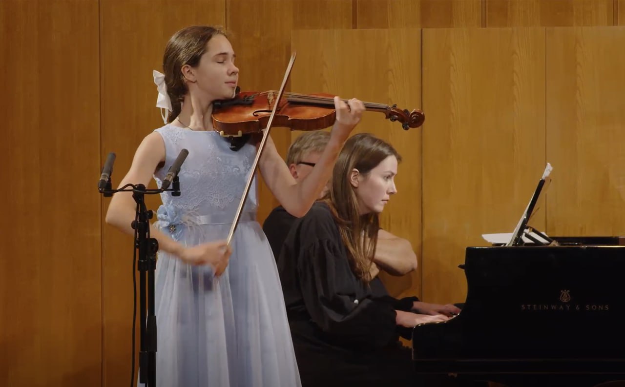 Звуки музыки.. В Москве состоялся гала-концерт проекта «Чистая классика – молодым талантам новых регионов» Звуки музыки.. В Москве состоялся гала-концерт проекта «Чистая классика – молодым талантам новых регионов»