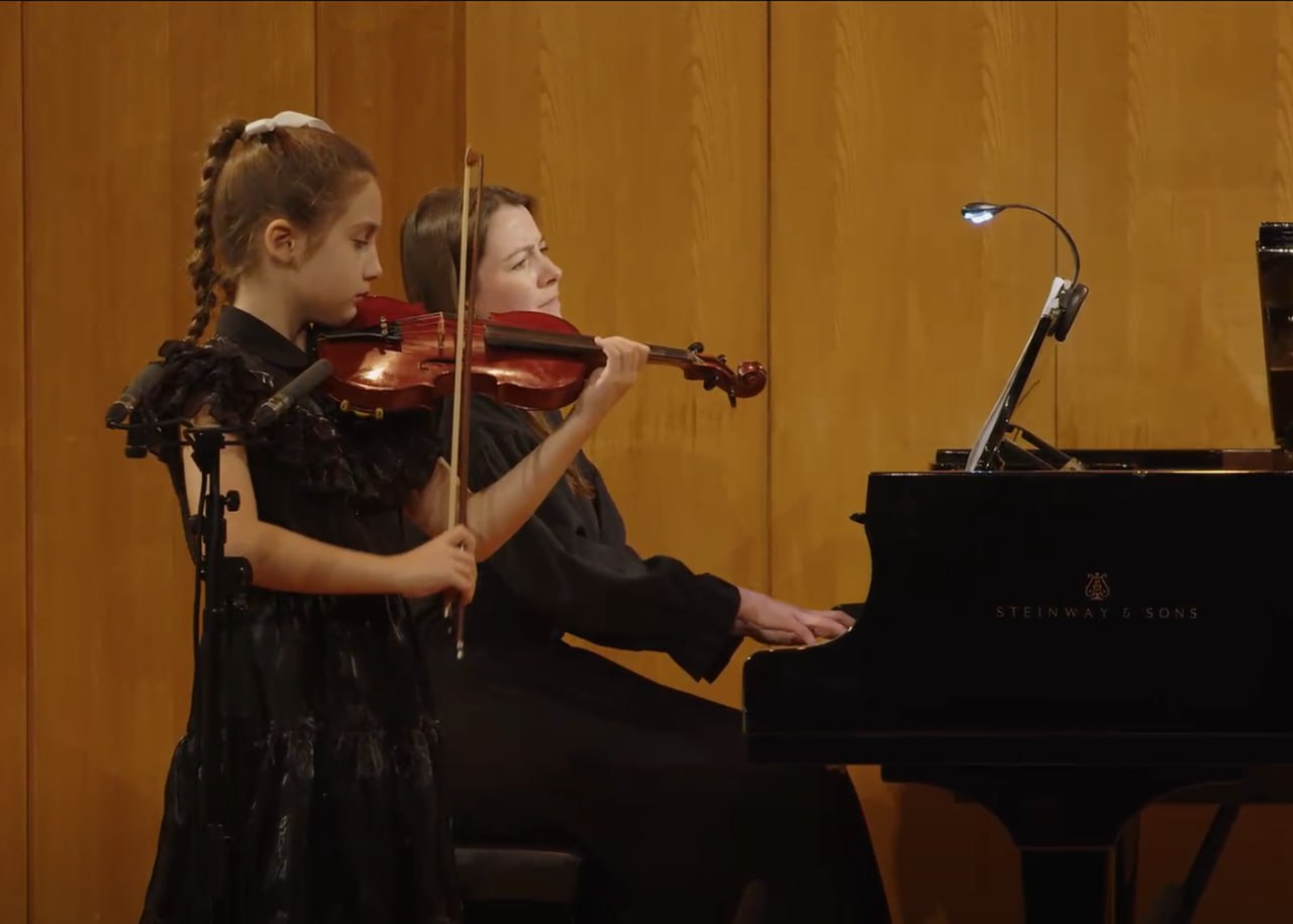 Звуки музыки.. В Москве состоялся гала-концерт проекта «Чистая классика – молодым талантам новых регионов» Звуки музыки.. В Москве состоялся гала-концерт проекта «Чистая классика – молодым талантам новых регионов»