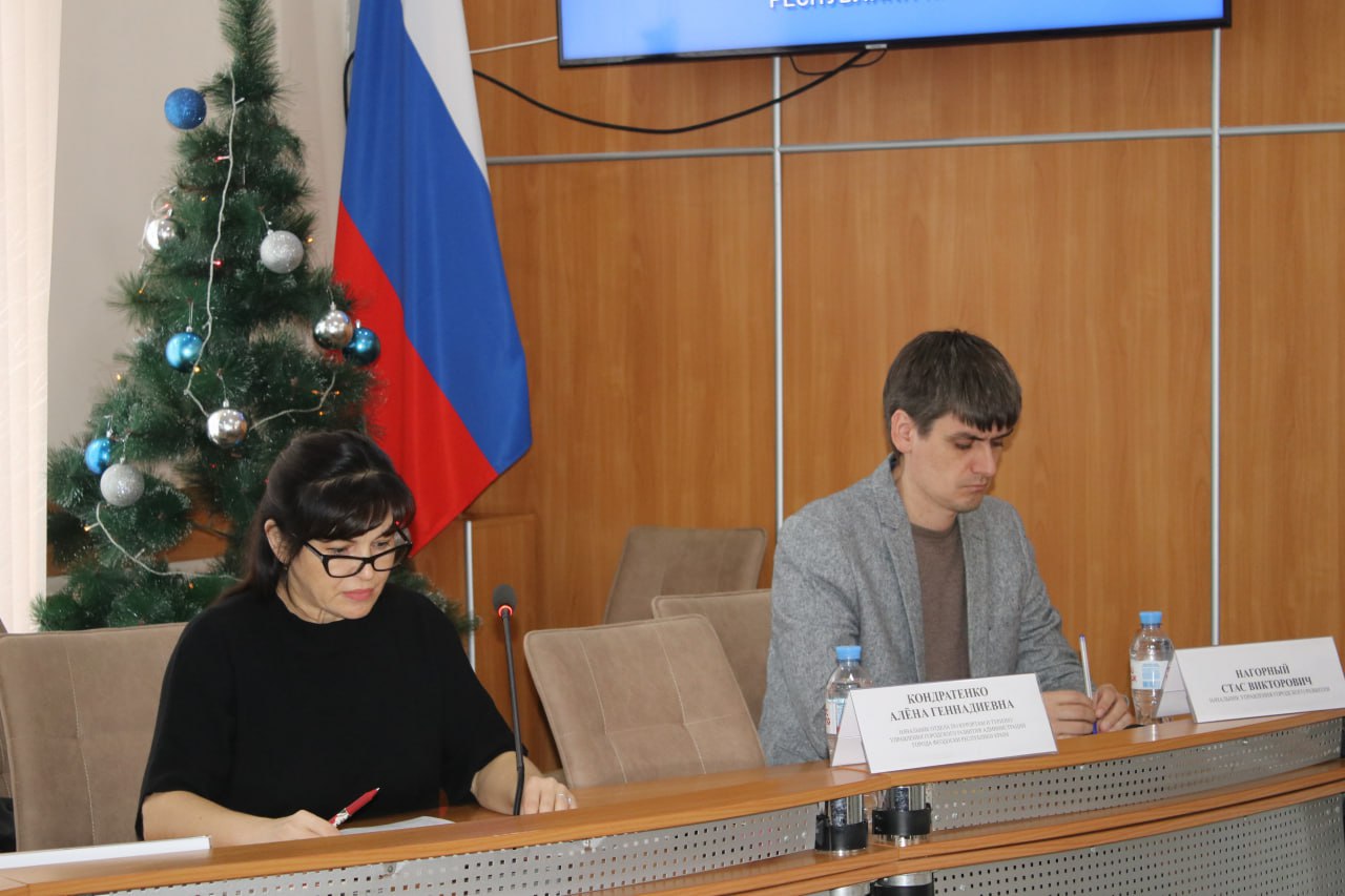 Владимир Ким: Провел встречу с пользователями пляжей Феодосийского округа Владимир Ким: Провел встречу с пользователями пляжей Феодосийского округа