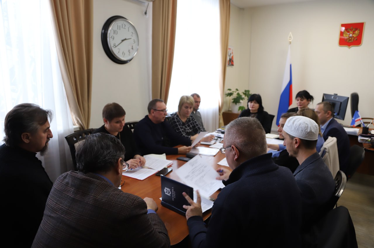 Сегодня в администрации Бахчисарайского района состоялось заседание Совета по вопросам межнациональных отношений