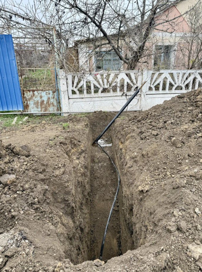 В настоящее время в Нижнегорском районе за счет средств бюджета Республики Крым и внебюджетных источников выполняются работы по газификации 6 населенных пунктов В настоящее время в Нижнегорском районе за счет средств бюджета Республики Крым и внебюджетных источников выполняются работы по газификации 6 населенных пунктов