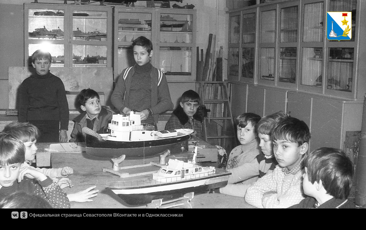 Севастопольская станция юных техников отмечает 65-летие Севастопольская станция юных техников отмечает 65-летие