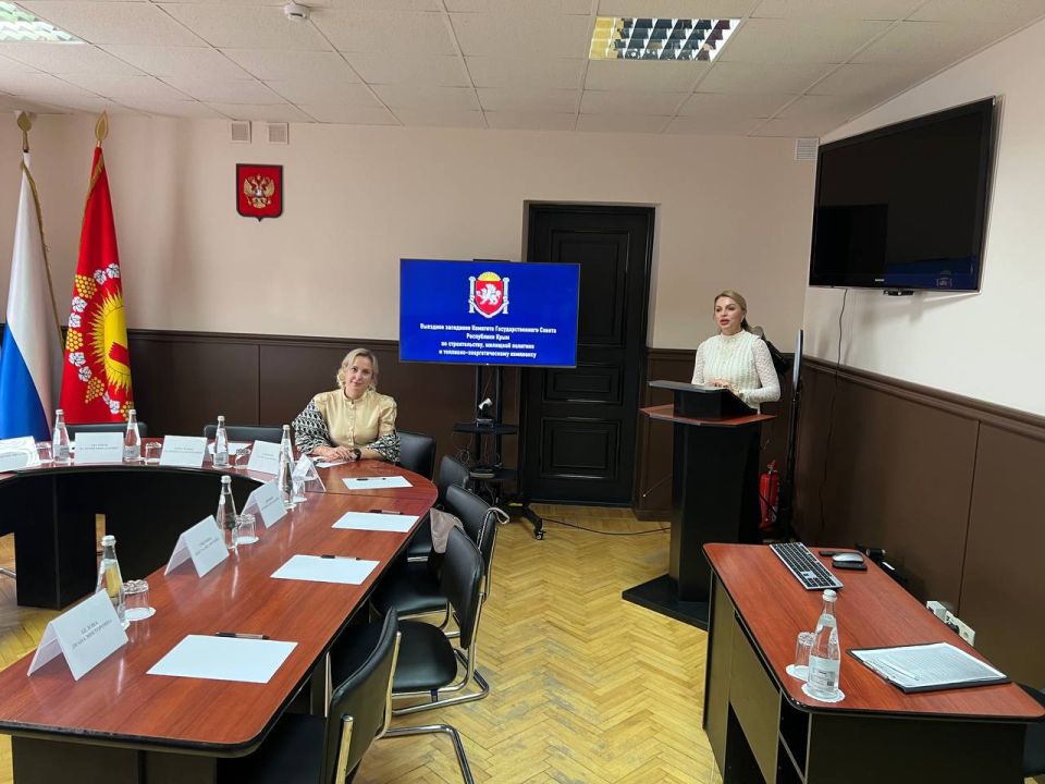 Анастасия Гридчина: Сегодня в Судаке провела продуктивное совещание с местным отделением партийного проекта «Женское движение» Анастасия Гридчина: Сегодня в Судаке провела продуктивное совещание с местным отделением партийного проекта «Женское движение»