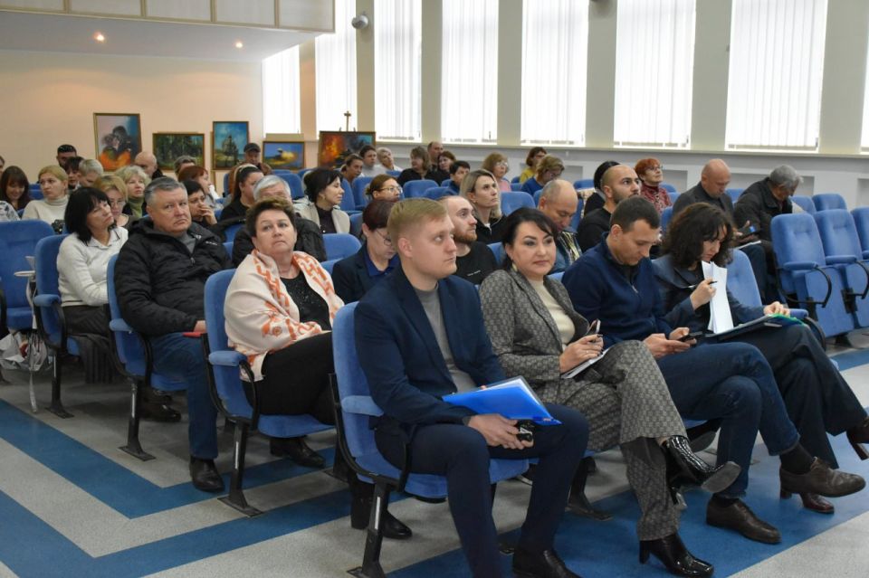 В администрации прошли публичные слушания по бюджету муниципального округа Судак на 2026 г. и плановый двухлетний период В администрации прошли публичные слушания по бюджету муниципального округа Судак на 2026 г. и плановый двухлетний период