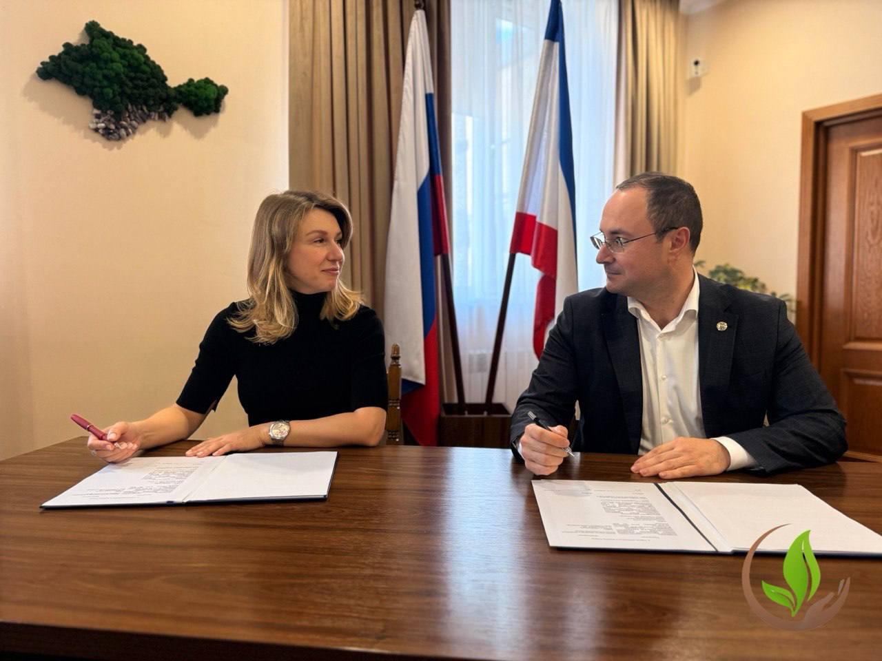 Благодаря соглашению студенты получат возможность проходить учебную практику в министерстве, где смогут освоить необходимые компетенции для будущей профессиональной деятельности Благодаря соглашению студенты получат возможность проходить учебную практику в министерстве, где смогут освоить необходимые компетенции для будущей профессиональной деятельности