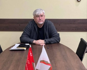 Глава администрации Игорь Ивин провёл встречу с тренером Федерации смешанных боевых единоборств (ММА) Республики Крым, на которой были рассмотрены вопросы развития данного вида спорта в городе