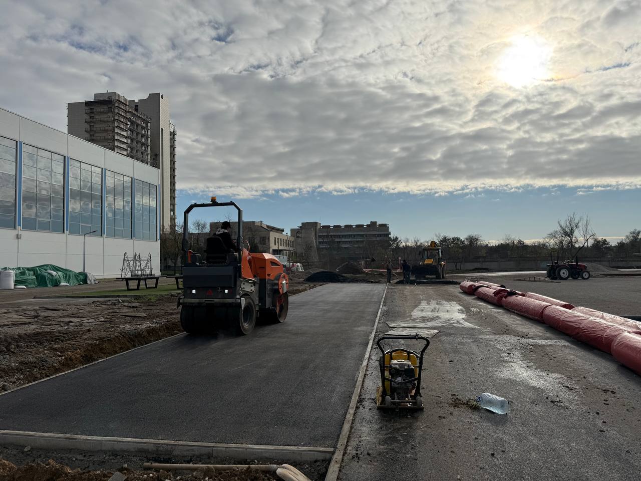 Александр Юрьев: Продолжается ремонт стадиона Дворца спорта им. Ю.А. Гагарина Александр Юрьев: Продолжается ремонт стадиона Дворца спорта им. Ю.А. Гагарина