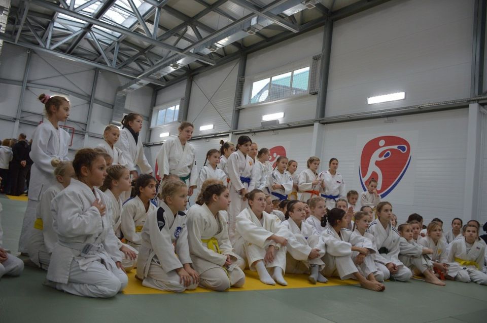 � ���� ��������� ��������� ������ �� ����� ����� ������� ���������� �����