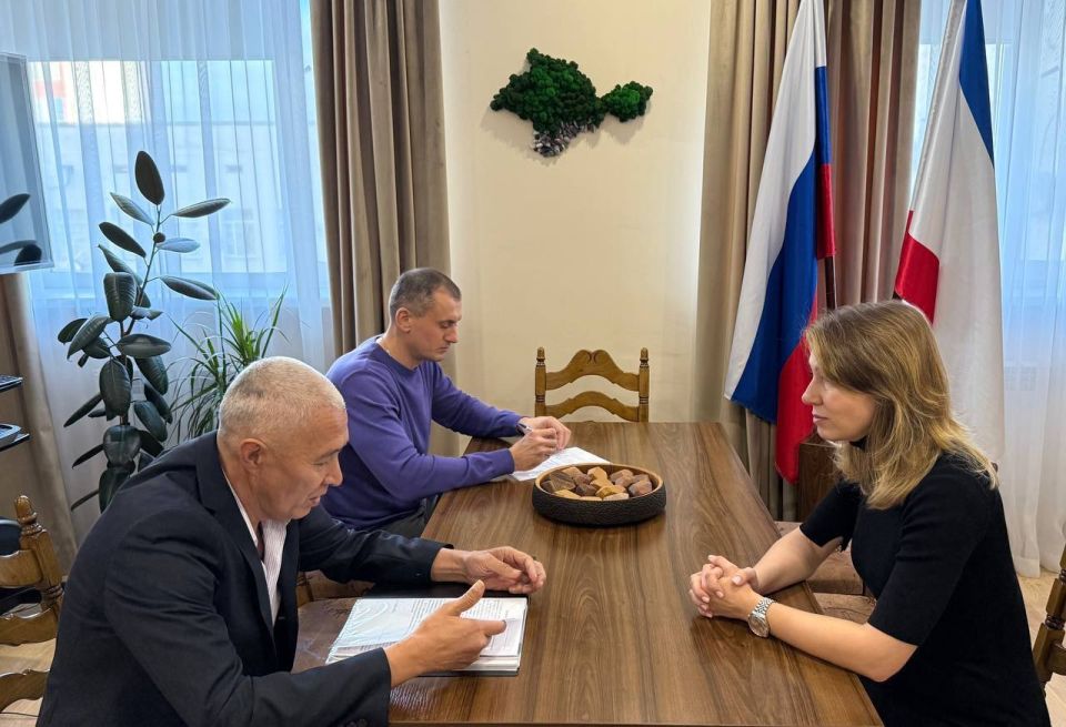 Ольга Шевцова: Вчера в ходе личного приёма граждан ко мне обратился житель Феодосии с вопросом, касающимся соблюдения природоохранного законодательства на территории ландшафтно-рекреационного парка «Тихая бухта» — особо...