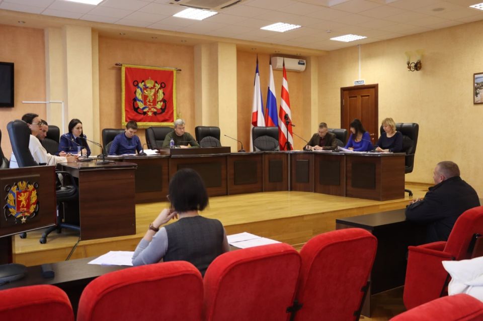 Заседание рабочей группы Межведомственной комиссии Республики Крым по противодействию нелегальной занятости состоялось в администрации города