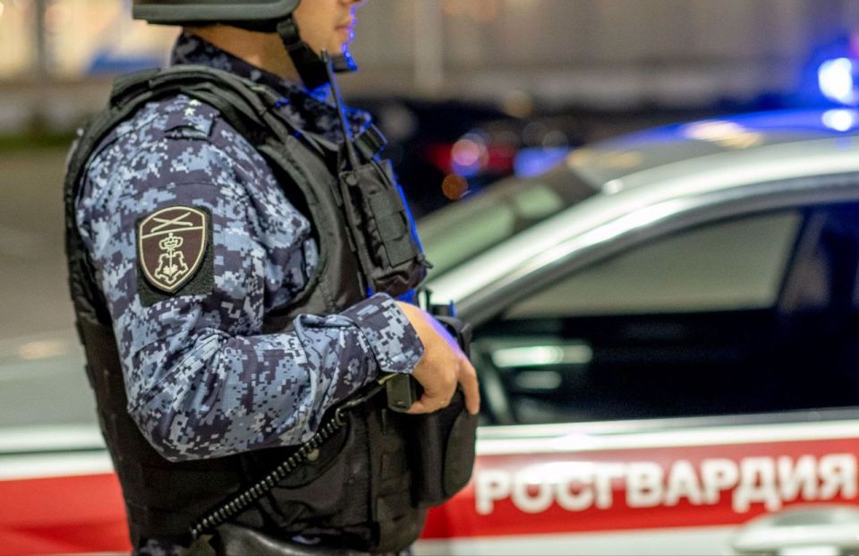 Росгвардейцы задержали нетрезвого водителя, устроившего ДТП в Керчи