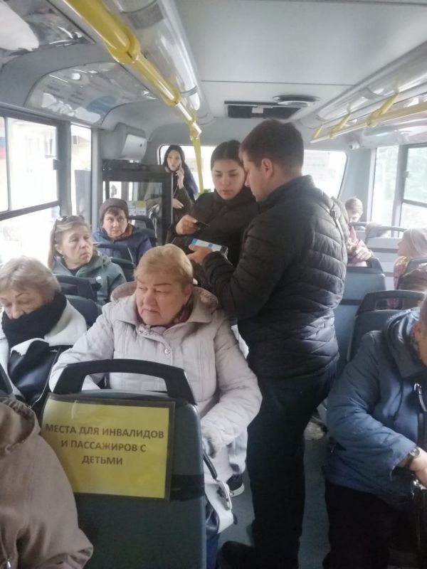 Состоялось рабочее совещание с представителями Министерства транспорта РК и перевозчиками, осуществляющими пассажирские перевозки на территории нашего муниципалитета Состоялось рабочее совещание с представителями Министерства транспорта РК и перевозчиками, осуществляющими пассажирские перевозки на территории нашего муниципалитета