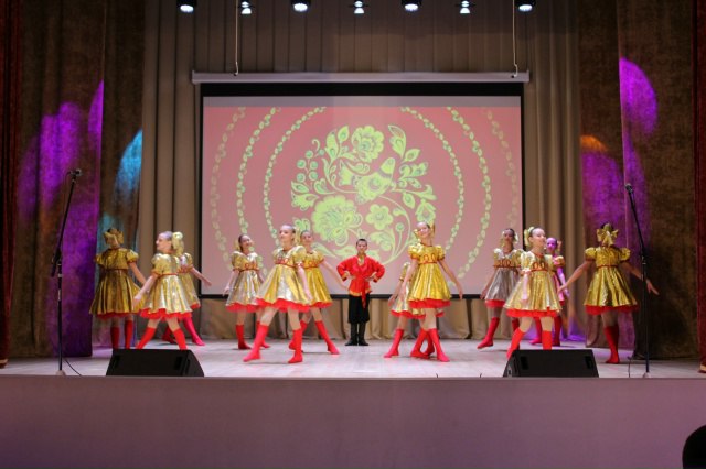 В уютном зале Районного Дома культуры «Горизонт» собрались жители района, руководители и сотрудники местных учреждений