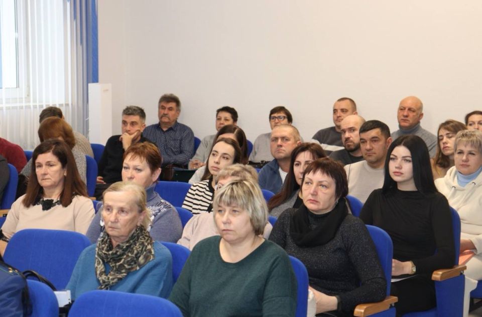 Прошла встреча прокурора Крыма Олега Камшилова с предпринимательским сообществом в Нижнегорском районе Прошла встреча прокурора Крыма Олега Камшилова с предпринимательским сообществом в Нижнегорском районе