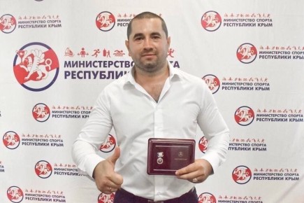 Сегодня празднует свой день рождения Мощевитин Александр Владимирович - Директор ГБУ РК СШ-2, исполнительный директор Федерации бокса РК, мастер спорта по боксу, заслуженный работник физической культуры и спорта РК