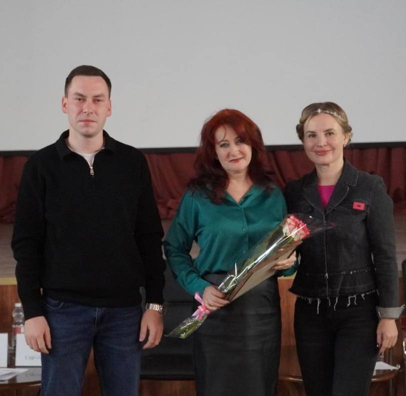 Ольга Торубарова: В рамках регионального семинар-практимума «Мы вместе» вручила ведомственные награды Министерства спорта Республики Крым муниципальным служащим городов и районов Республики Крым Ольга Торубарова: В рамках регионального семинар-практимума «Мы вместе» вручила ведомственные награды Министерства спорта Республики Крым муниципальным служащим городов и районов Республики Крым