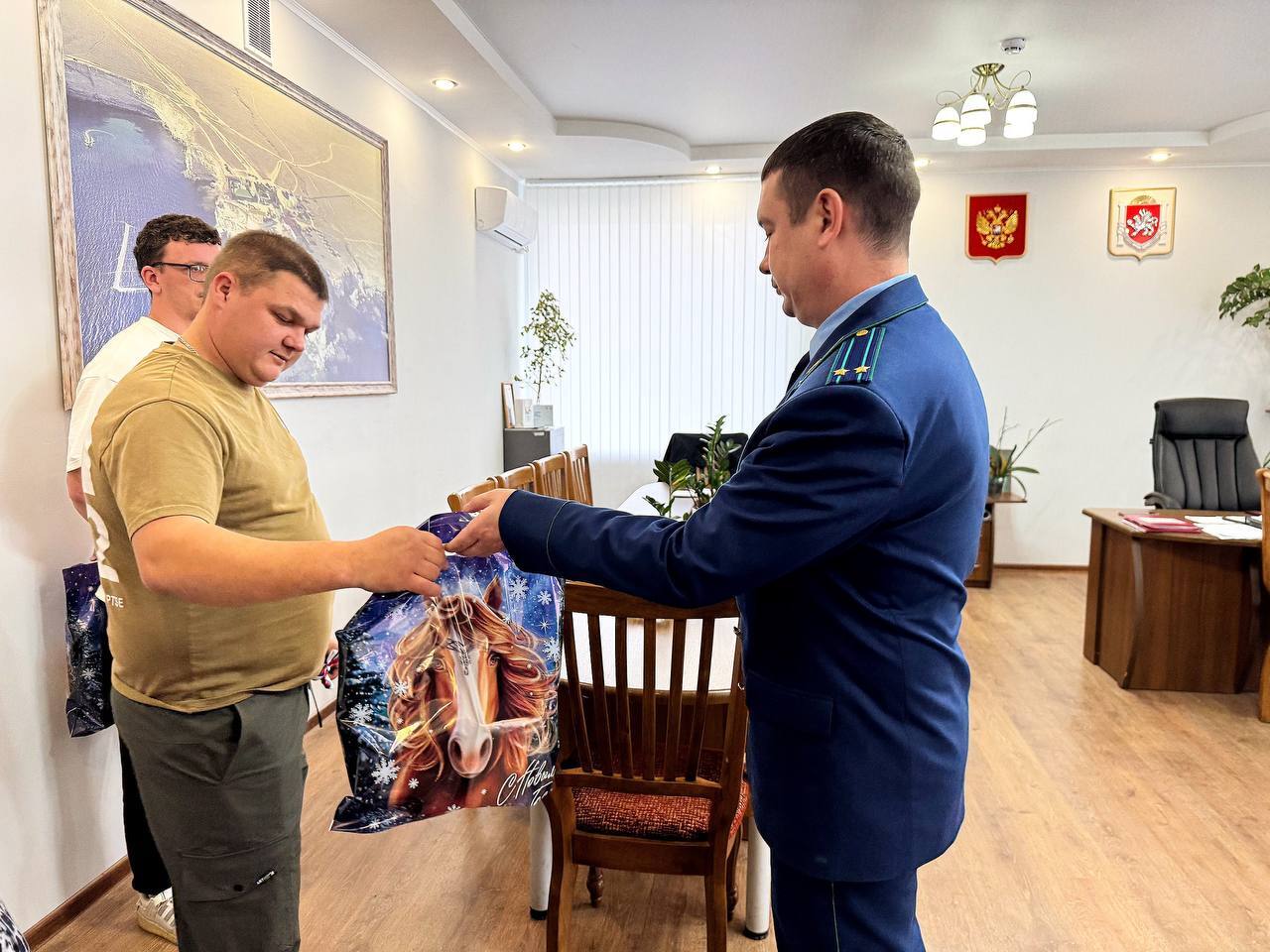 Александр Дудинов: Новые квартиры для детей-сирот Черноморского района Александр Дудинов: Новые квартиры для детей-сирот Черноморского района