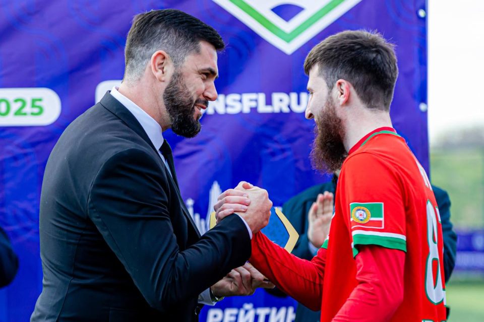 ����� �������: ������ ������� � �������� XI ���������� ������� ��������� ������������ ������������ ���������� ����, ��������� ��� �������� ������ � �. ���������