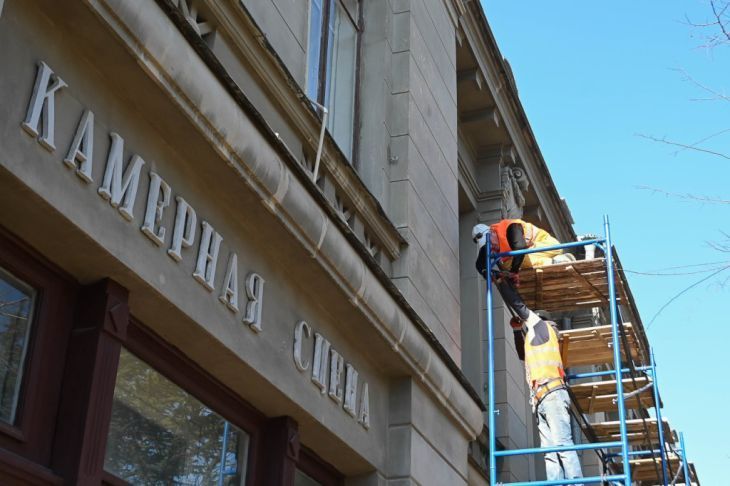 1 На проекты и ремонт объектов культурного наследия Крыма выделили 2,2 млрд рублей