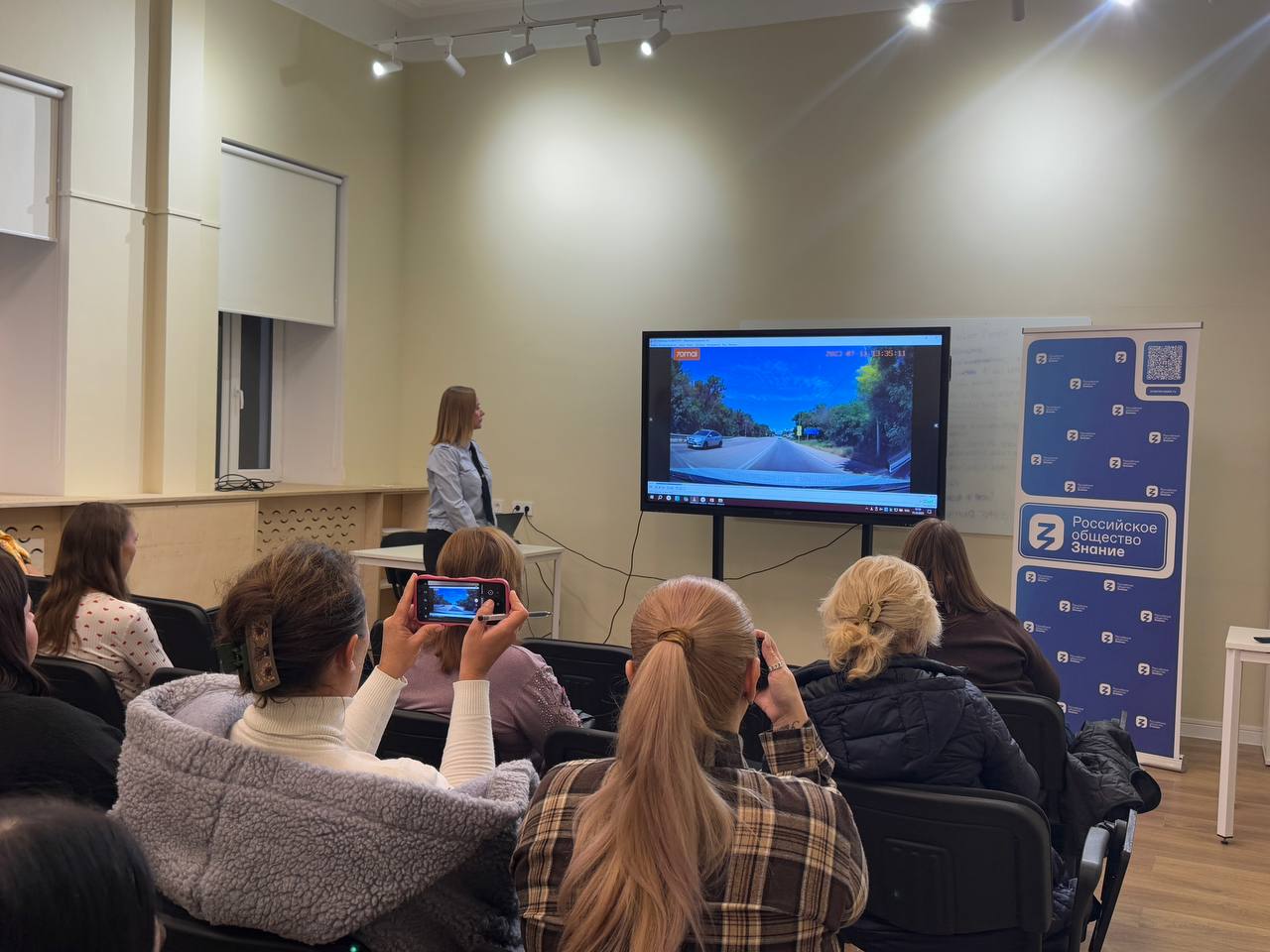 В Севастополе полицейские откровенно поговорили с родителями о детской безопасности В Севастополе полицейские откровенно поговорили с родителями о детской безопасности