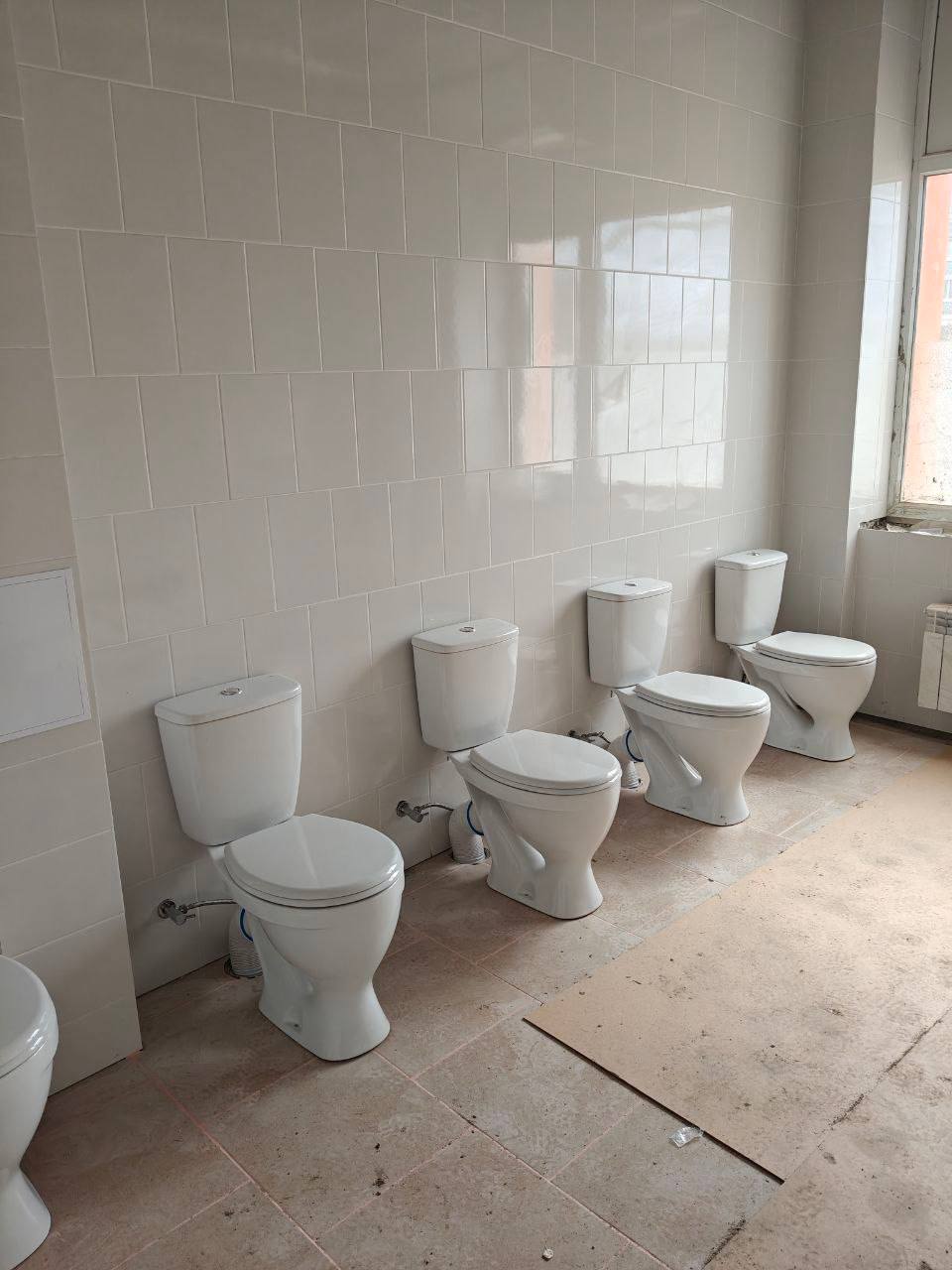 В Черноморском районе продолжается капремонт школы В Черноморском районе продолжается капремонт школы