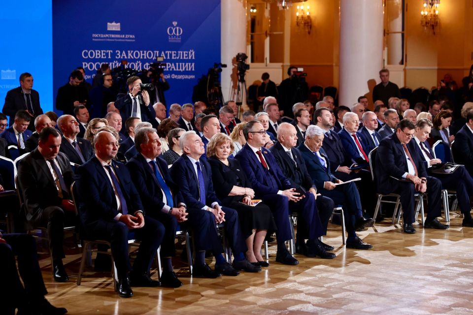 Владимир Немцев: Принял участие в заседании Президиума Совета законодателей, которое провели Первый заместитель Председателя Совета Федерации Андрей Яцкин и заместитель Председателя Госдумы РФ Ирина Яровая Владимир Немцев: Принял участие в заседании Президиума Совета законодателей, которое провели Первый заместитель Председателя Совета Федерации Андрей Яцкин и заместитель Председателя Госдумы РФ Ирина Яровая