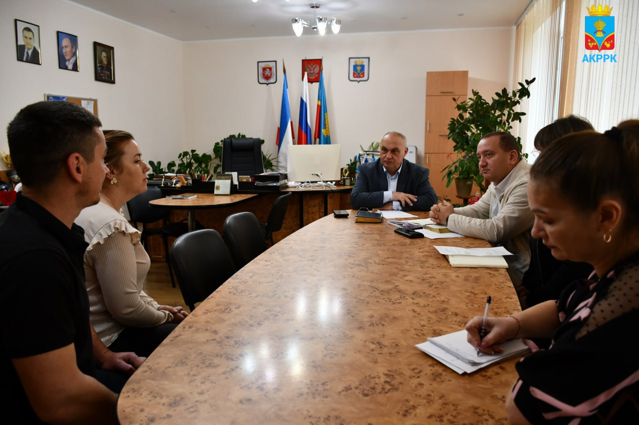 Глава Администрации района провёл приём граждан