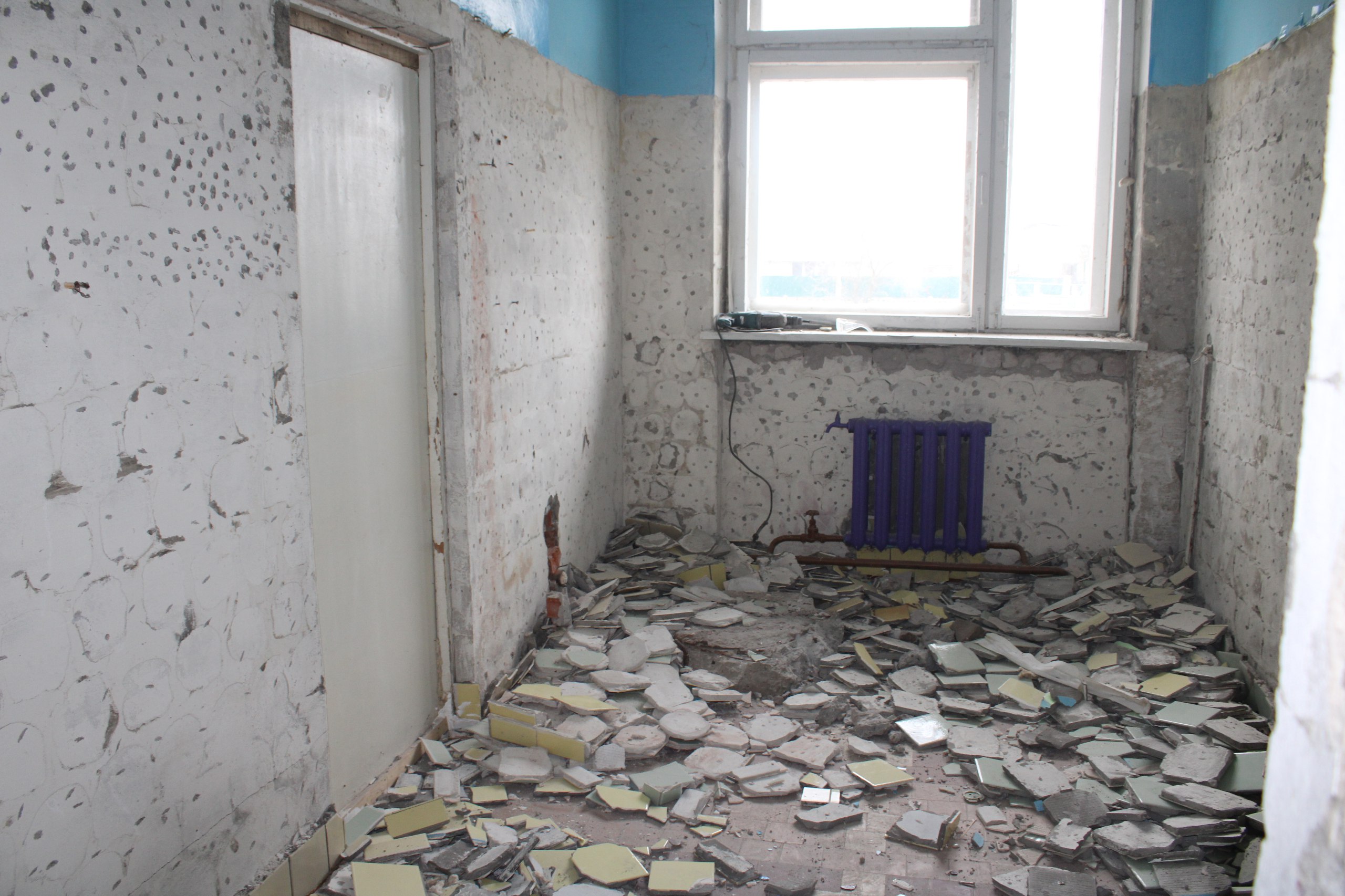 Игорь Крутьков: Под контролем находятся работы по капитальному ремонту детского сада №1 в поселке Ленино Игорь Крутьков: Под контролем находятся работы по капитальному ремонту детского сада №1 в поселке Ленино