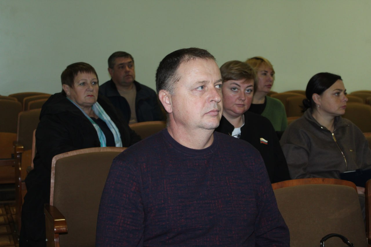 16 декабря состоялось совместное заседание постоянных комиссий Советского районного совета под руководством председателя Советского районного совета Виктории Грицай 16 декабря состоялось совместное заседание постоянных комиссий Советского районного совета под руководством председателя Советского районного совета Виктории Грицай