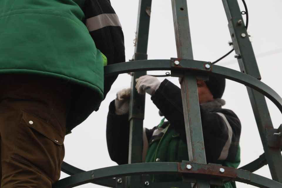 Керчь готовится к Новому году Керчь готовится к Новому году