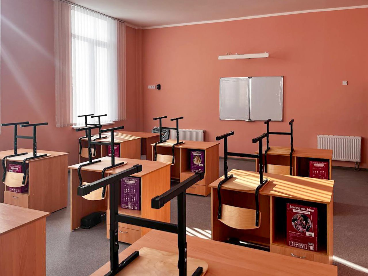 Под Симферополем завершили строительство новой школы на 600 мест Под Симферополем завершили строительство новой школы на 600 мест