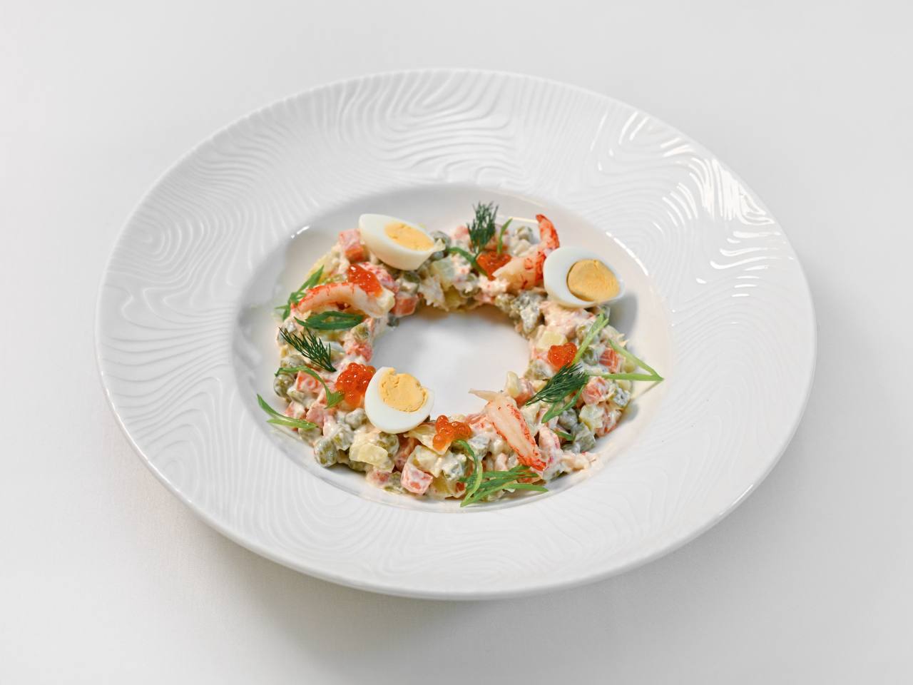 В поездах «Гранд Сервис Экспресс» появилось новогоднее меню В поездах «Гранд Сервис Экспресс» появилось новогоднее меню