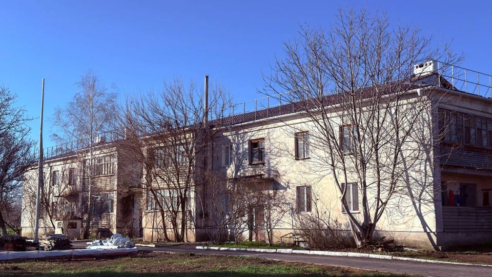 Антон Кравец: В с. Ивановка в многоквартирных домах по ул.Ленина 38, ул.Ленина 39 и ул.Ленина 40 проведены работы по ремонту кровли Антон Кравец: В с. Ивановка в многоквартирных домах по ул.Ленина 38, ул.Ленина 39 и ул.Ленина 40 проведены работы по ремонту кровли