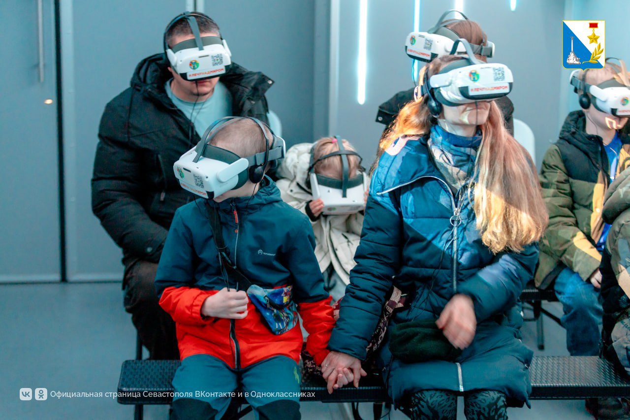 На площади Нахимова 27 и 28 декабря пройдёт семейный фестиваль «Проводник смыслов» На площади Нахимова 27 и 28 декабря пройдёт семейный фестиваль «Проводник смыслов»