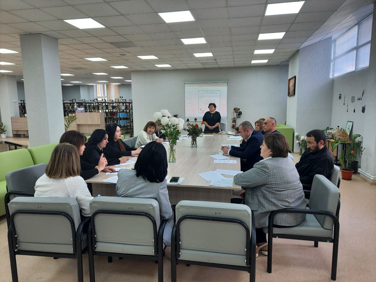 В Крыму прошёл семинар-совещание для руководителей школ с крымскотатарским языком обучения В Крыму прошёл семинар-совещание для руководителей школ с крымскотатарским языком обучения