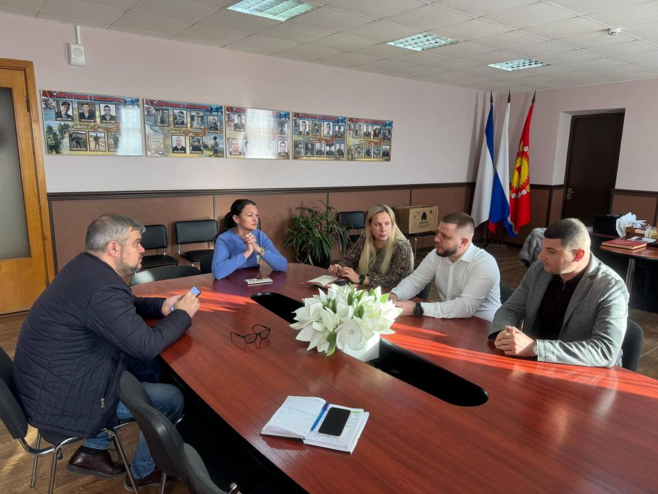 Кирилл Чебышев: Провёл рабочее совещание с главным врачом Судакской больницы Марией Репиной