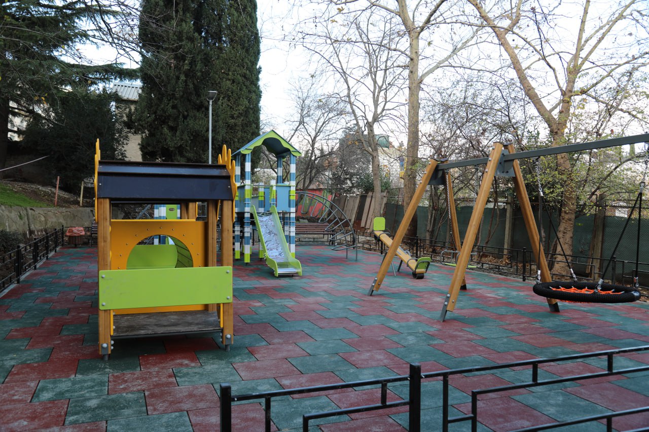 Галина Огнёва: Волшебная зима в Алуште! Несмотря на декабрь, сегодня на улице тепло и солнечно – настоящее чудо! Как же прекрасно жить в нашем удивительном Крыму Галина Огнёва: Волшебная зима в Алуште! Несмотря на декабрь, сегодня на улице тепло и солнечно – настоящее чудо! Как же прекрасно жить в нашем удивительном Крыму