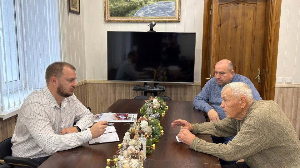 Антон Кравец: Еженедельно провожу приемы граждан Антон Кравец: Еженедельно провожу приемы граждан