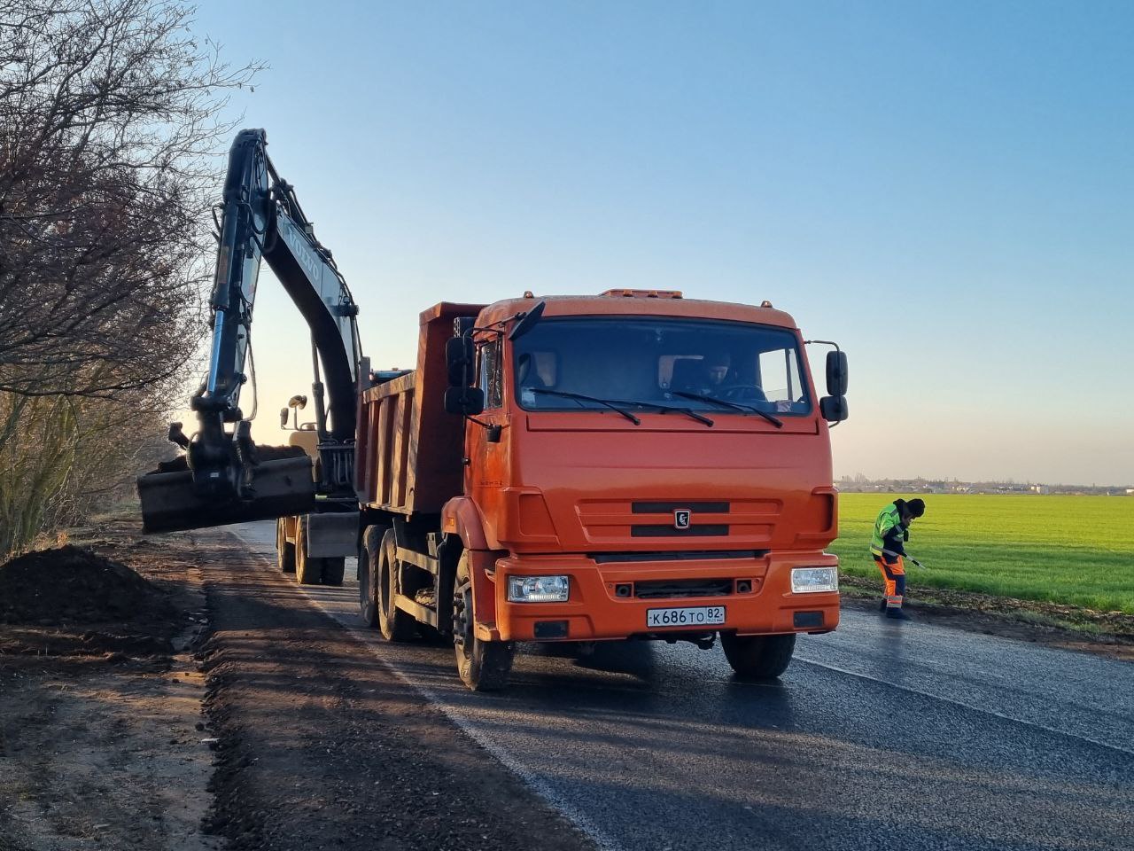 Завершаются ремонтные работы на участке автомобильной дороги общего пользования протяжённостью 7,3 км. Победное - Славянское Завершаются ремонтные работы на участке автомобильной дороги общего пользования протяжённостью 7,3 км. Победное - Славянское
