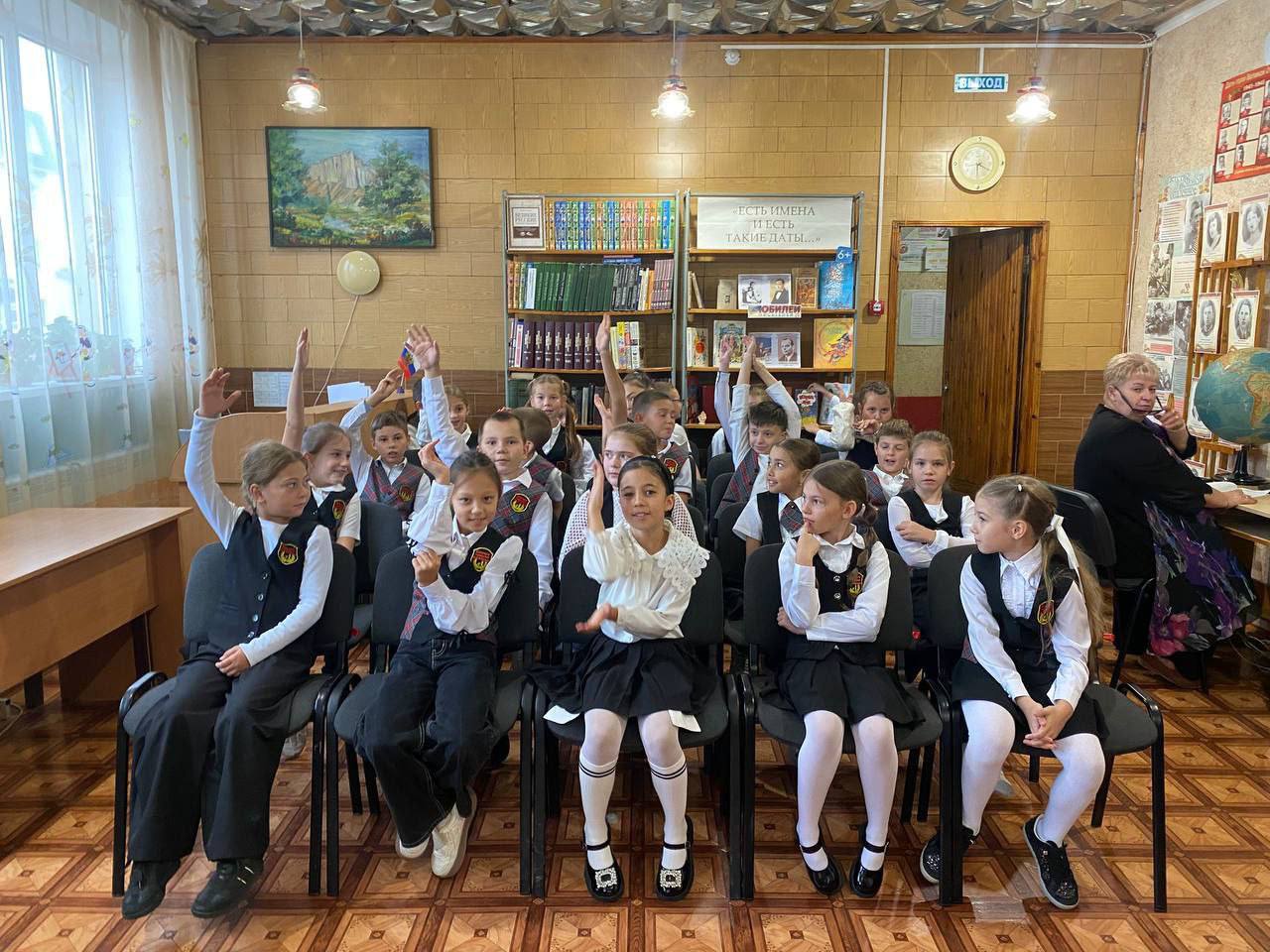 Урок дорожной грамотности в Белогорске: безопасность в увлекательной форме Урок дорожной грамотности в Белогорске: безопасность в увлекательной форме