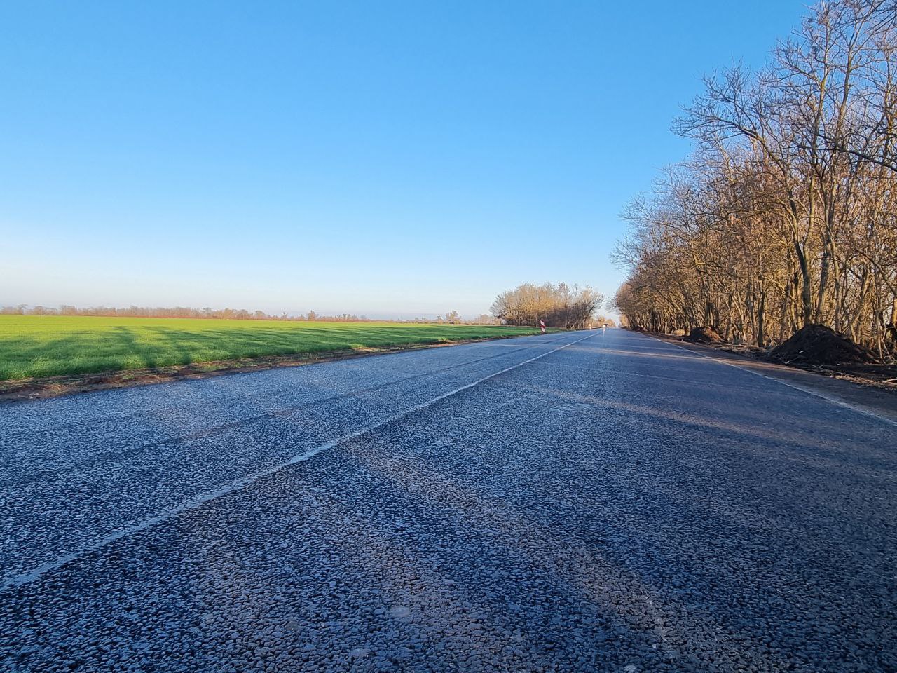 Завершаются ремонтные работы на участке автомобильной дороги общего пользования протяжённостью 7,3 км. Победное - Славянское Завершаются ремонтные работы на участке автомобильной дороги общего пользования протяжённостью 7,3 км. Победное - Славянское